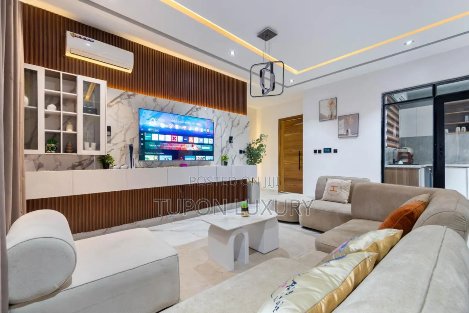 Luxury 2bedroom With Pool, Ps5, Gym Snooker Board in Ikate