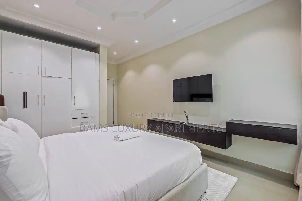 Newest 3 Bedrooms at Ikoyi Perfect for December Bookings in Ikoyi