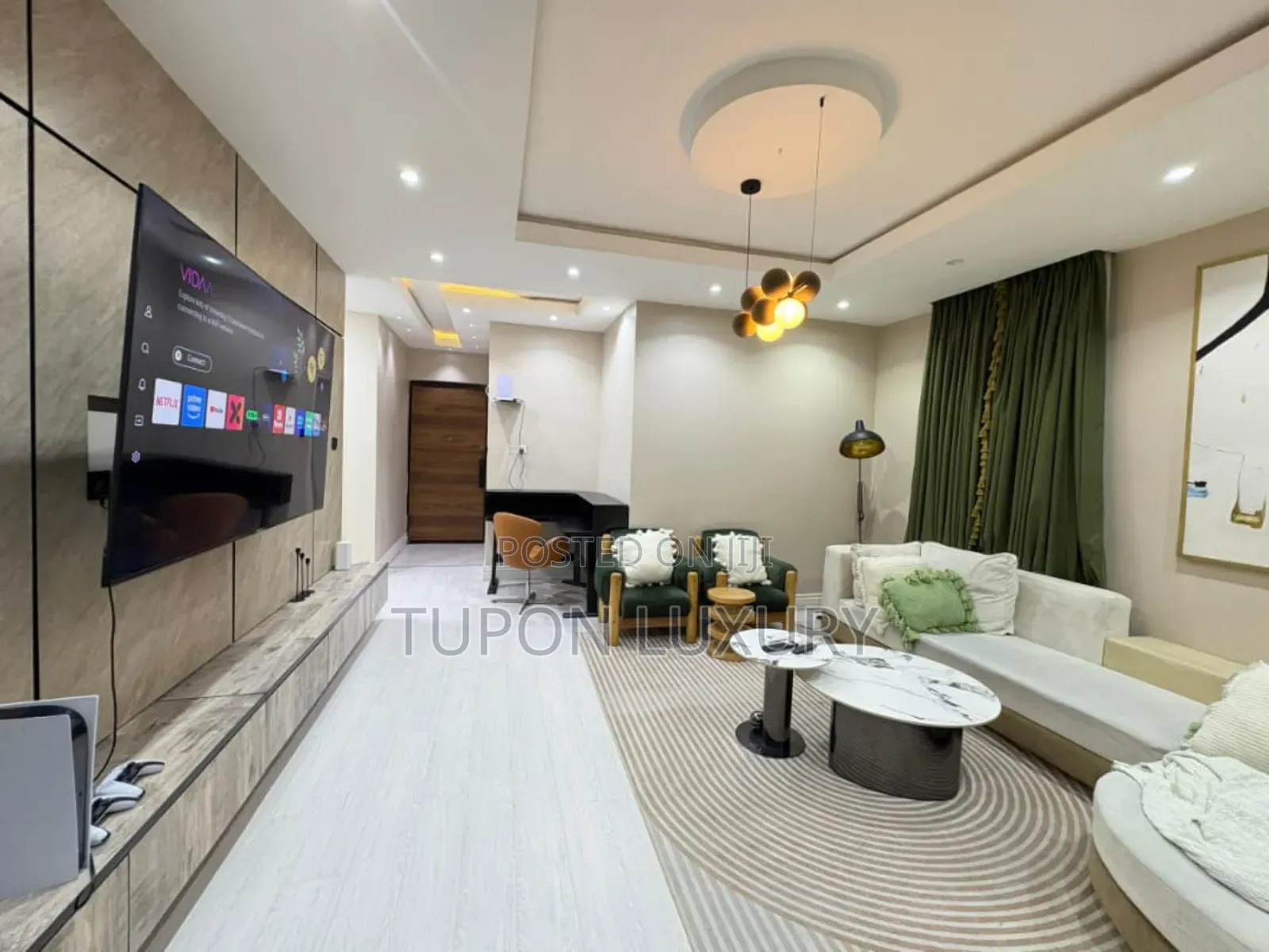 Luxury 2bedroom With Work Space and Ps5 in Victoria Island