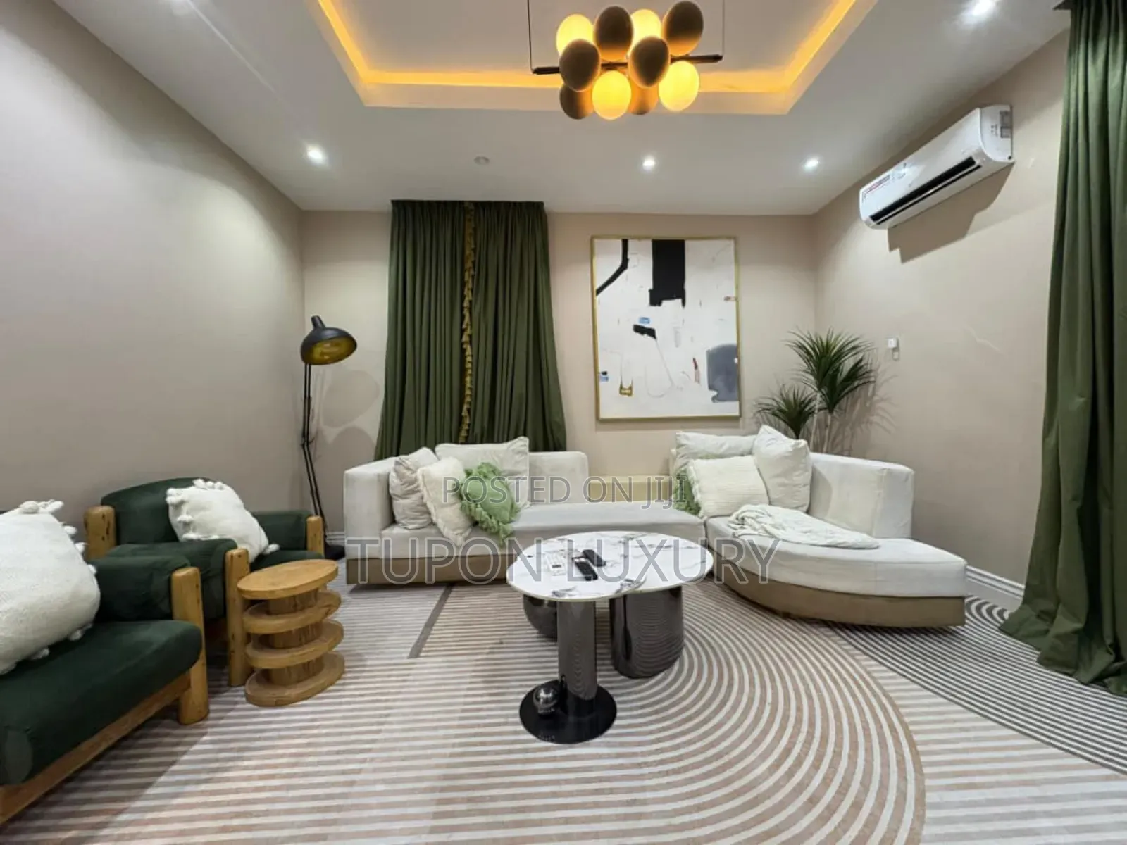 Luxury 2bedroom With Work Space and Ps5 in Victoria Island