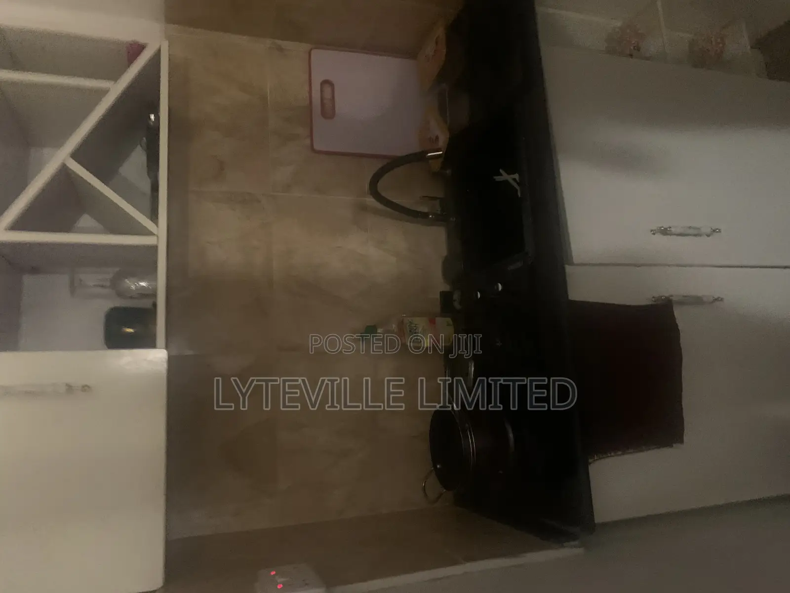 Cozy Studio Apartment in Jahi