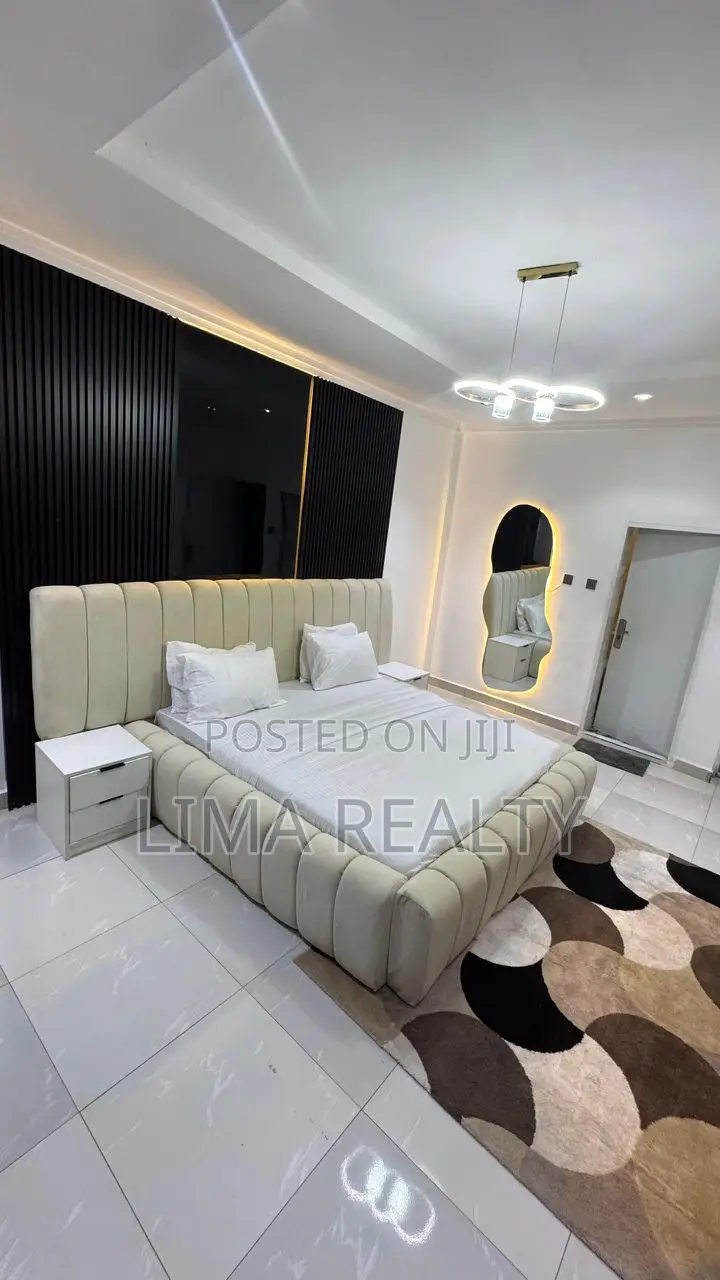 Luxury 2 Bedroom in Zone 2 / Wuse