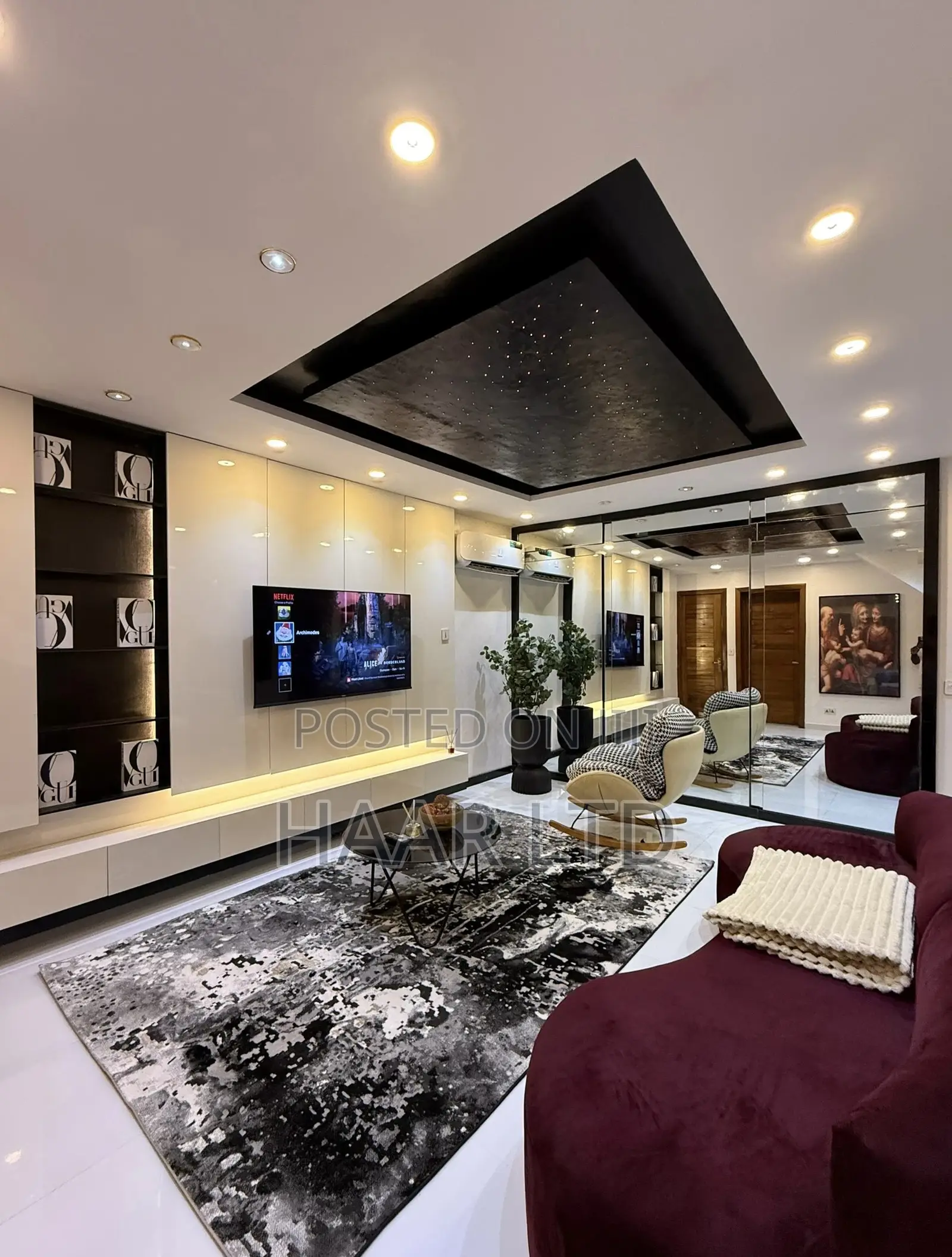Smart 2 Bedroom With Private Cinema in Ikate