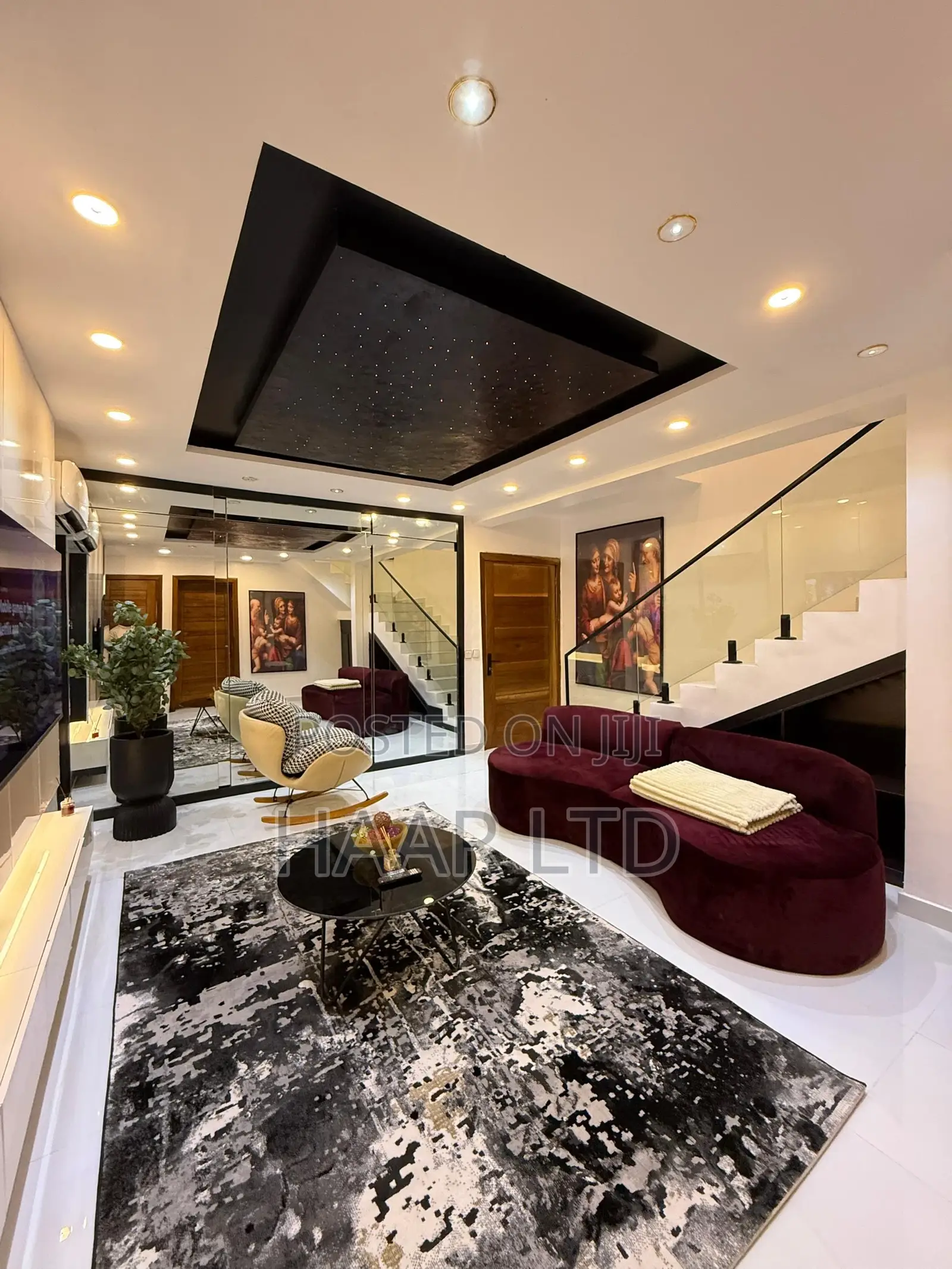 Smart 2 Bedroom With Private Cinema in Ikate