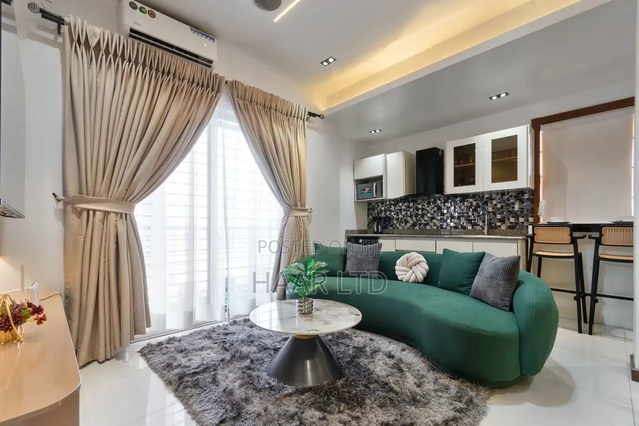 1-Bedroom Apartment With Cinema in Lekki Phase 1