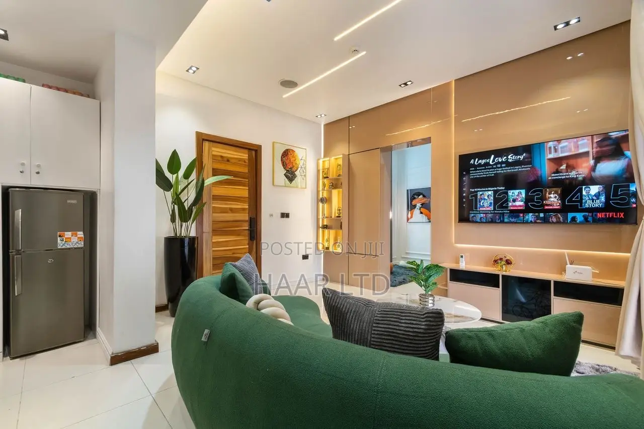 1-Bedroom Apartment With Cinema in Lekki Phase 1