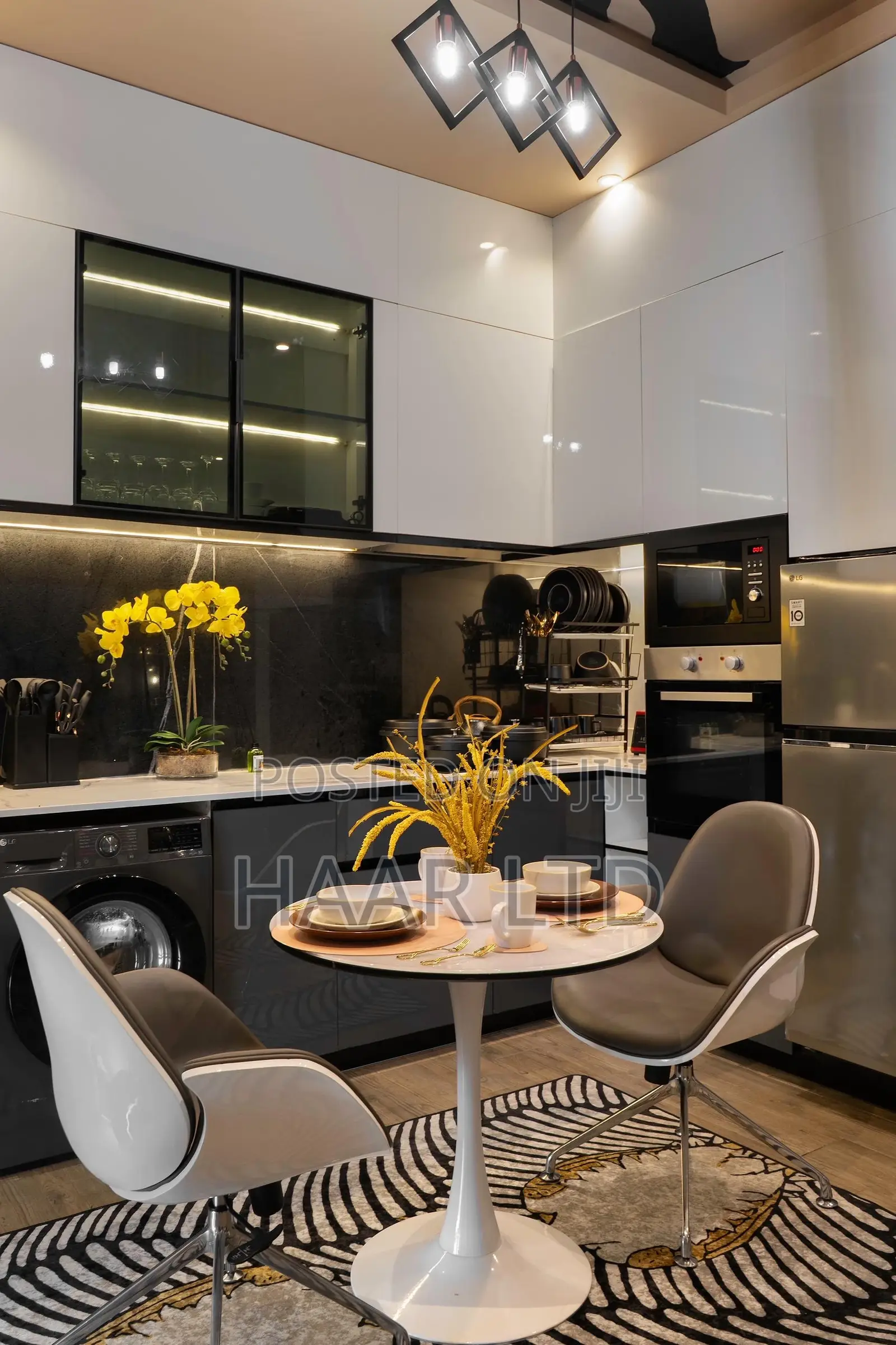 Brand New Luxury 1 Bed Loft
Apartment! in Lekki Phase 1