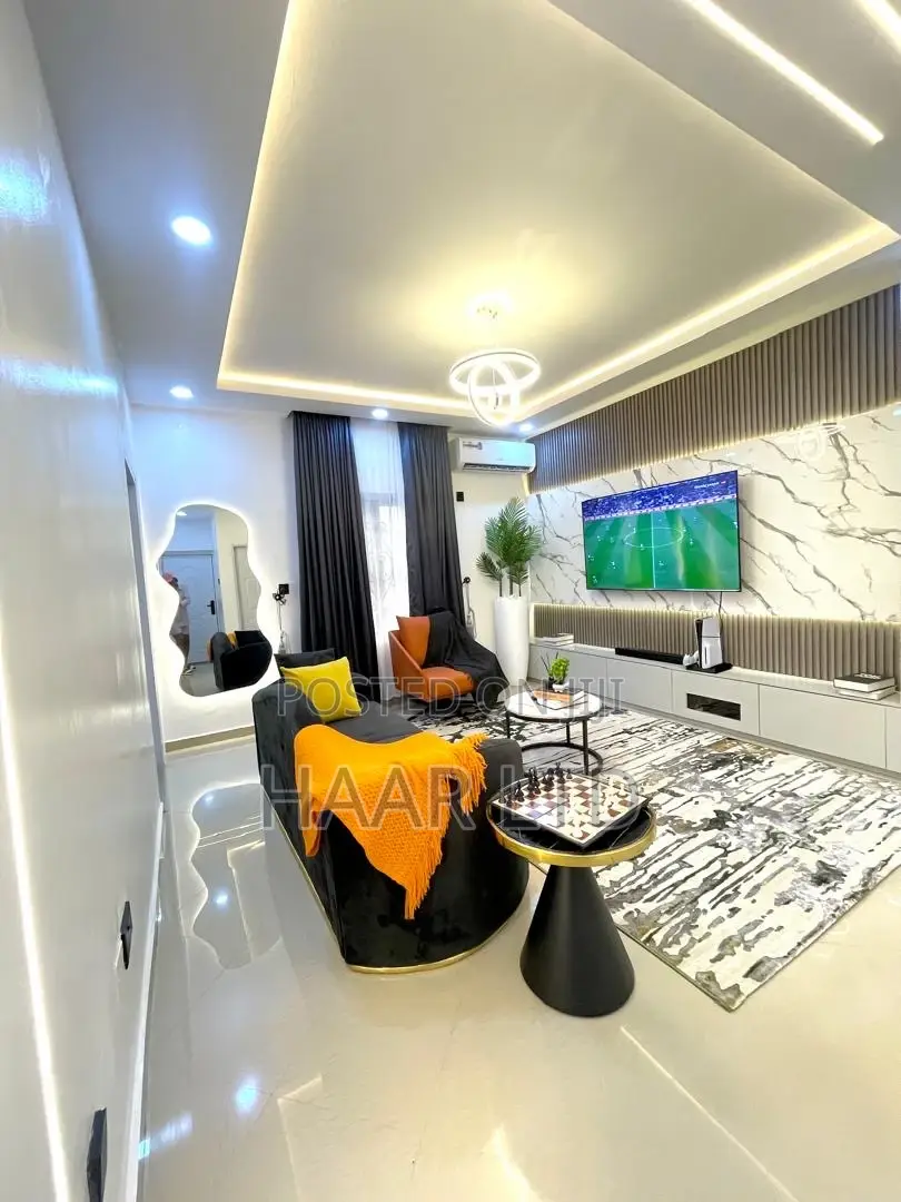 Brand New Luxurious 1bedroom Apartment With Ps5 at Lekki Phase1 in Lekki Phase 1