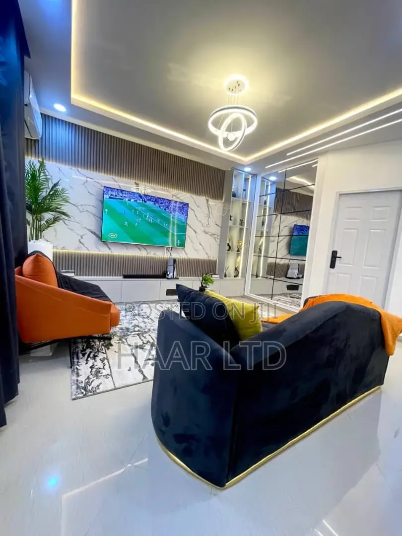 Brand New Luxurious 1bedroom Apartment With Ps5 at Lekki Phase1 in Lekki Phase 1