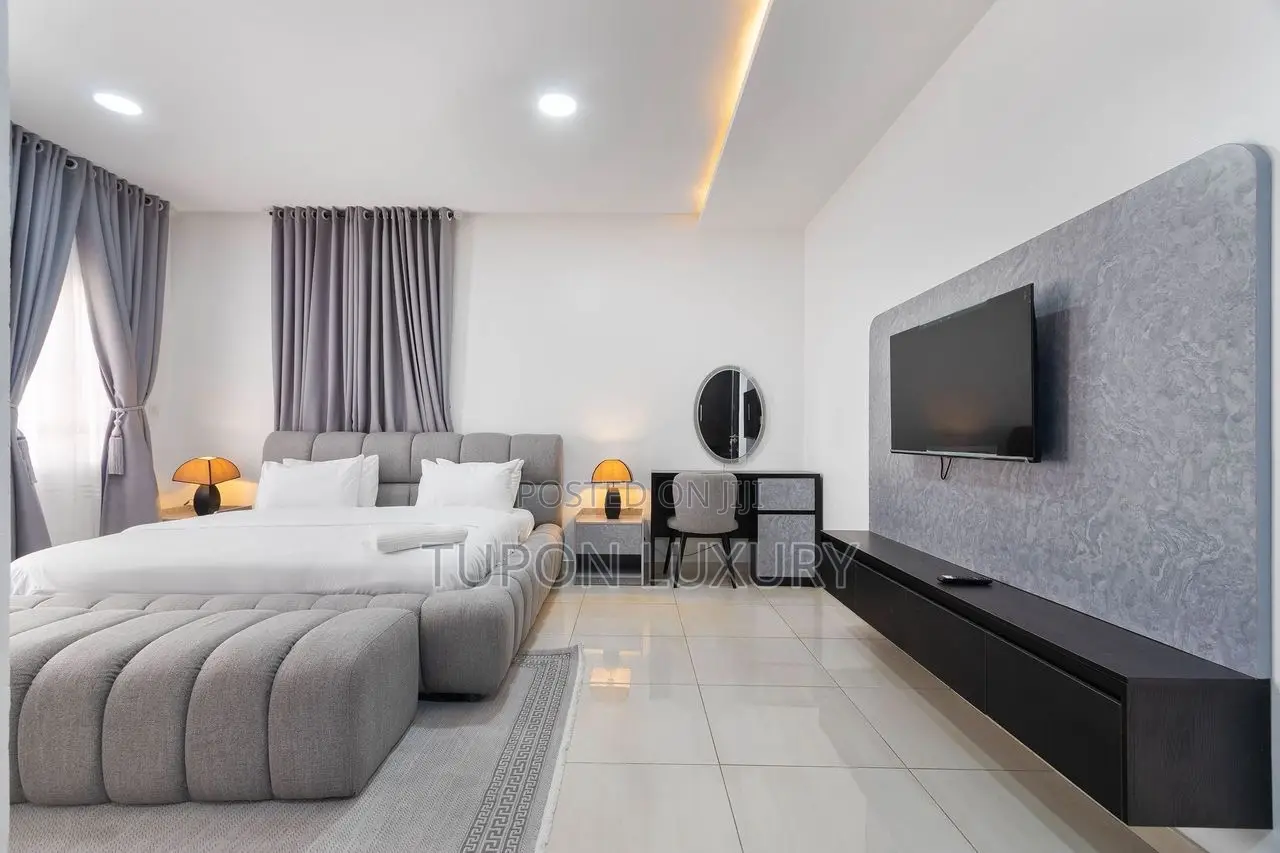 4bedroom Duplex With Pool, Gym, Snooker in Victoria Island