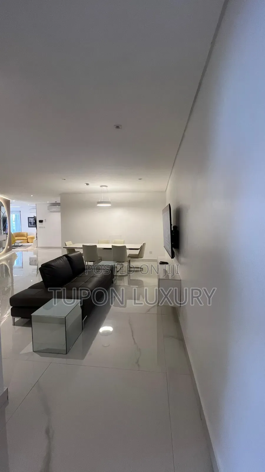 Waterfront 2bedroom in Ikoyi With Access to Jetty in Ikoyi