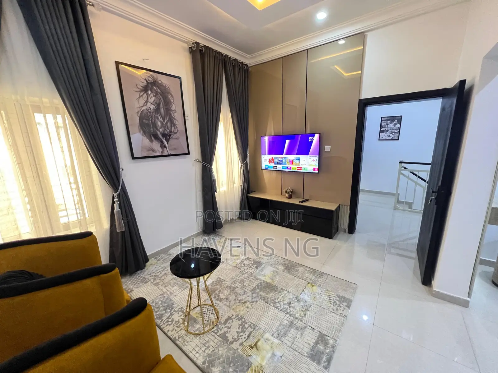 Deluxe 3-Bedroom Terrace Shortlet. in Katampe Extension