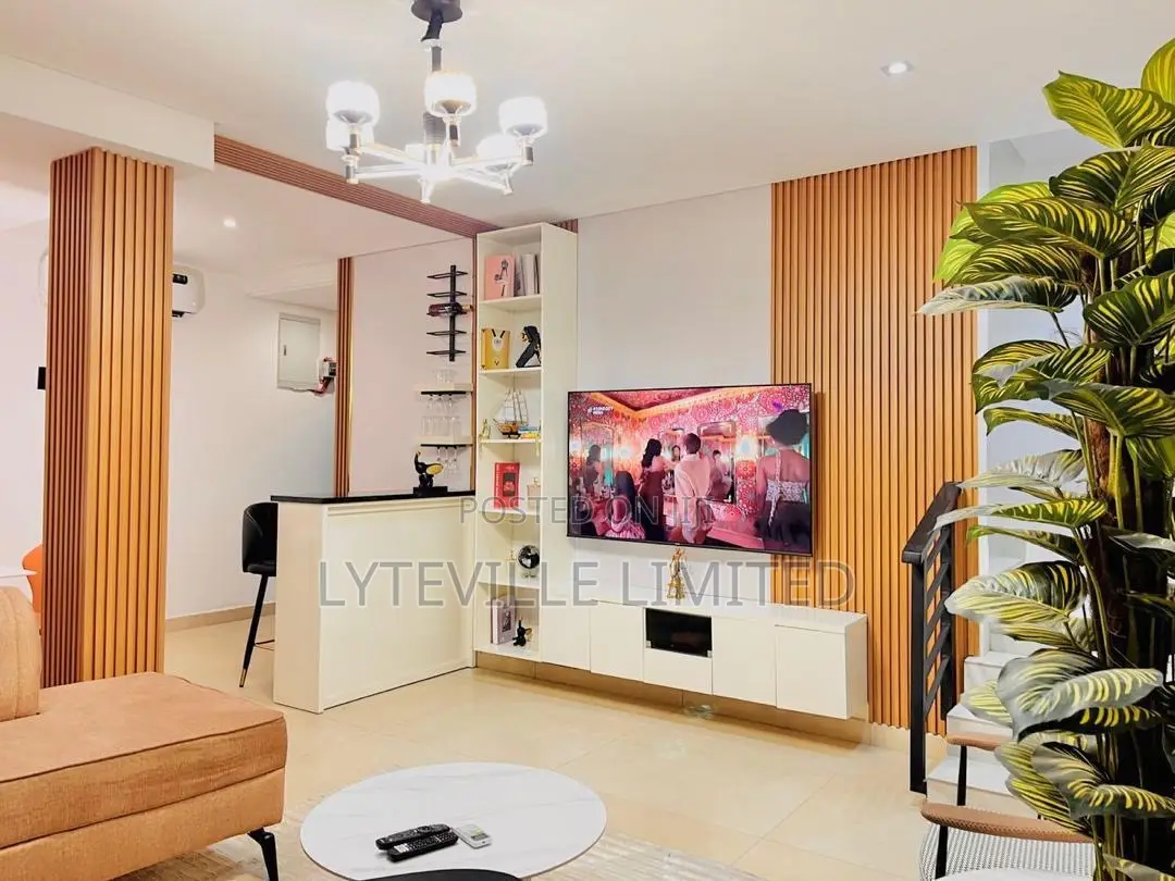 Luxurious 4 Bedroom With Activity in Maitama