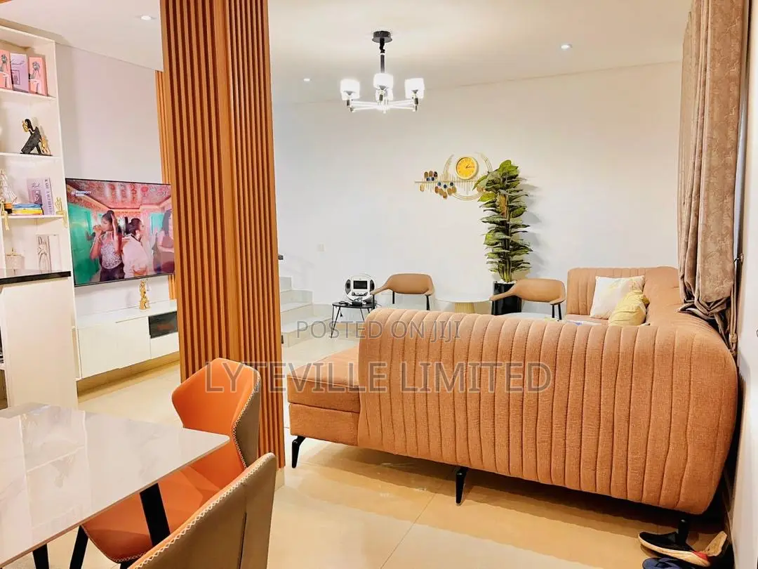 Luxurious 4 Bedroom With Activity in Maitama