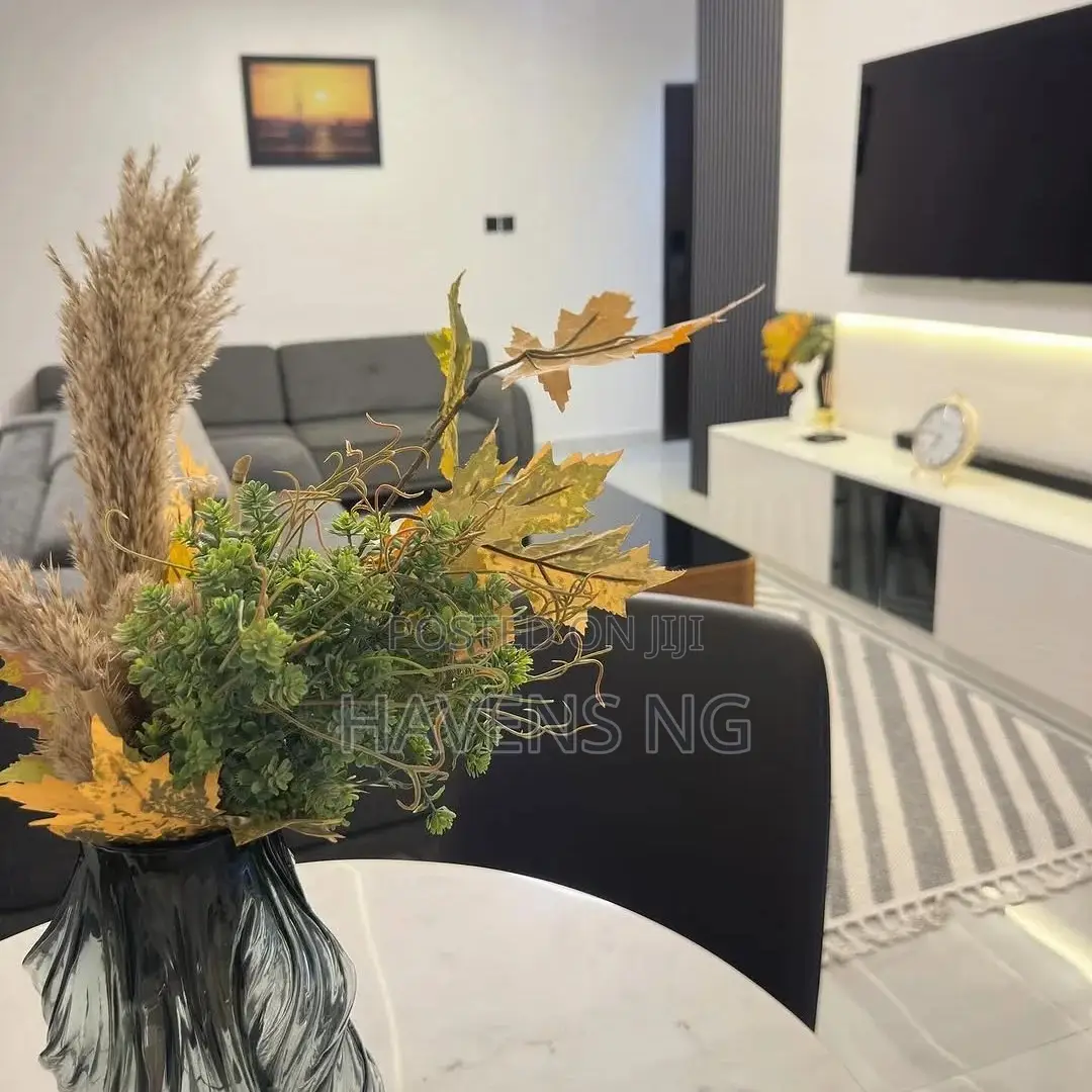 Astonishing 2-Bedroom Apartment | Short Long Stay in Katampe (Main)