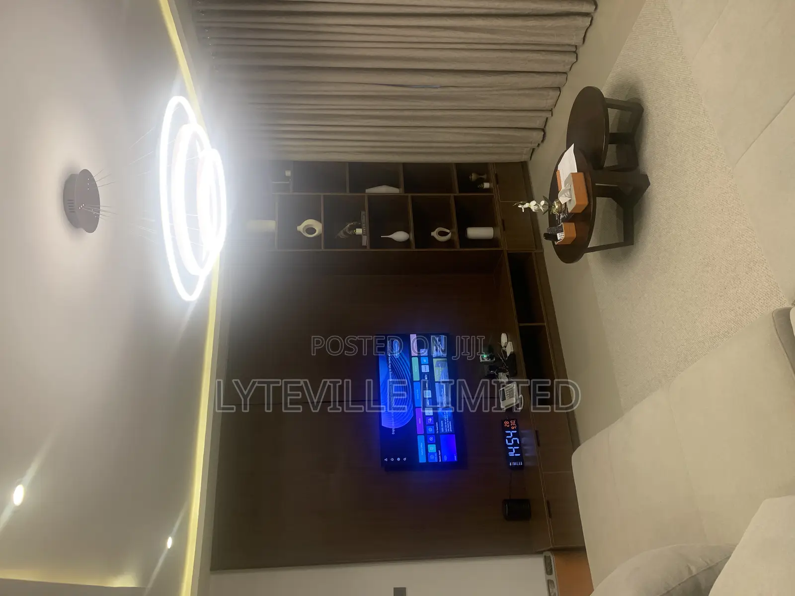 Luxurious 1 Bedroom With Gym Laundry in Guzape District