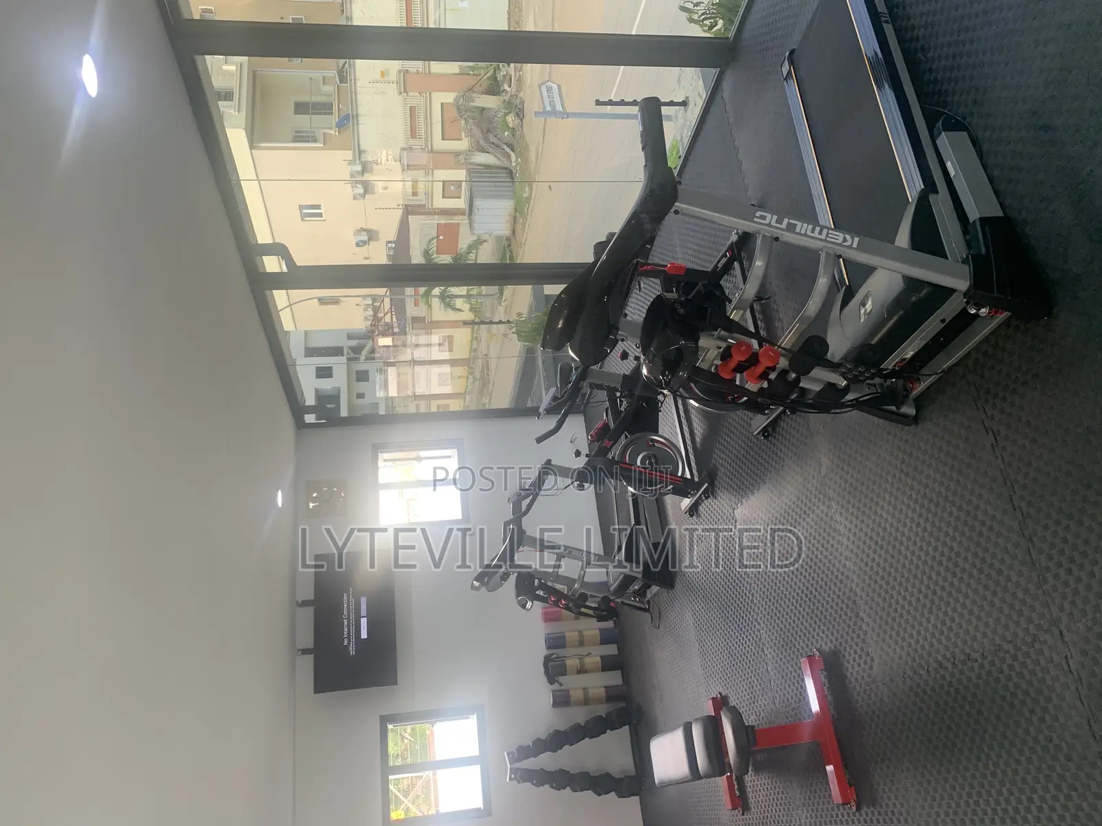 Luxurious 1 Bedroom With Gym Laundry in Guzape District