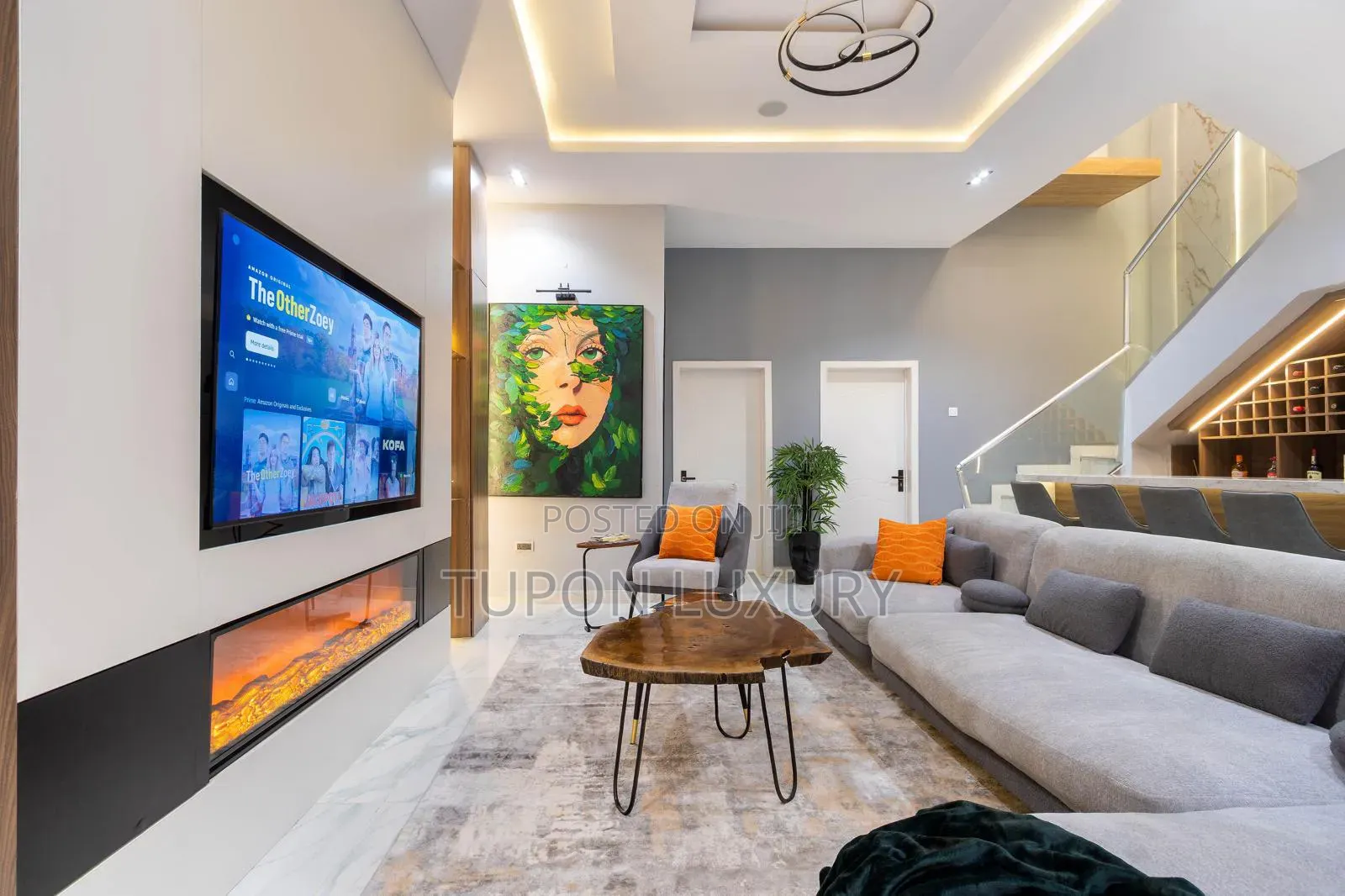 Luxury 3bedroom Apartment With Bathtub, Pool, Ps4 in Ikota
