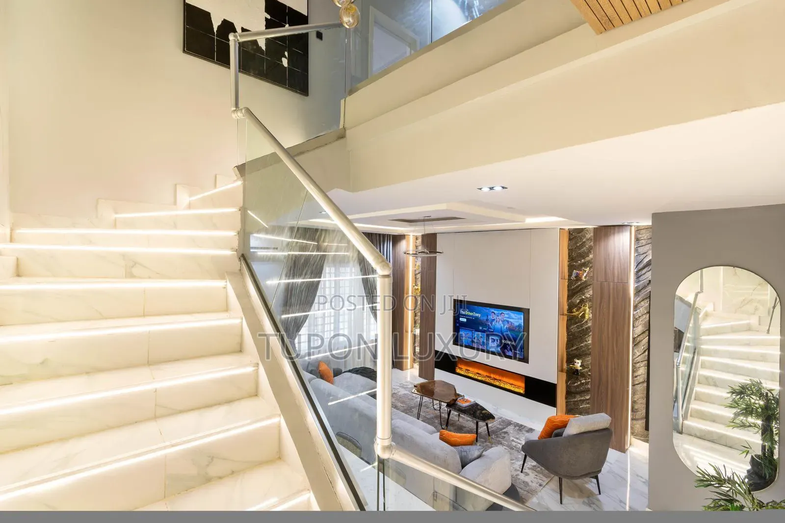 Luxury 3bedroom Apartment With Bathtub, Pool, Ps4 in Ikota