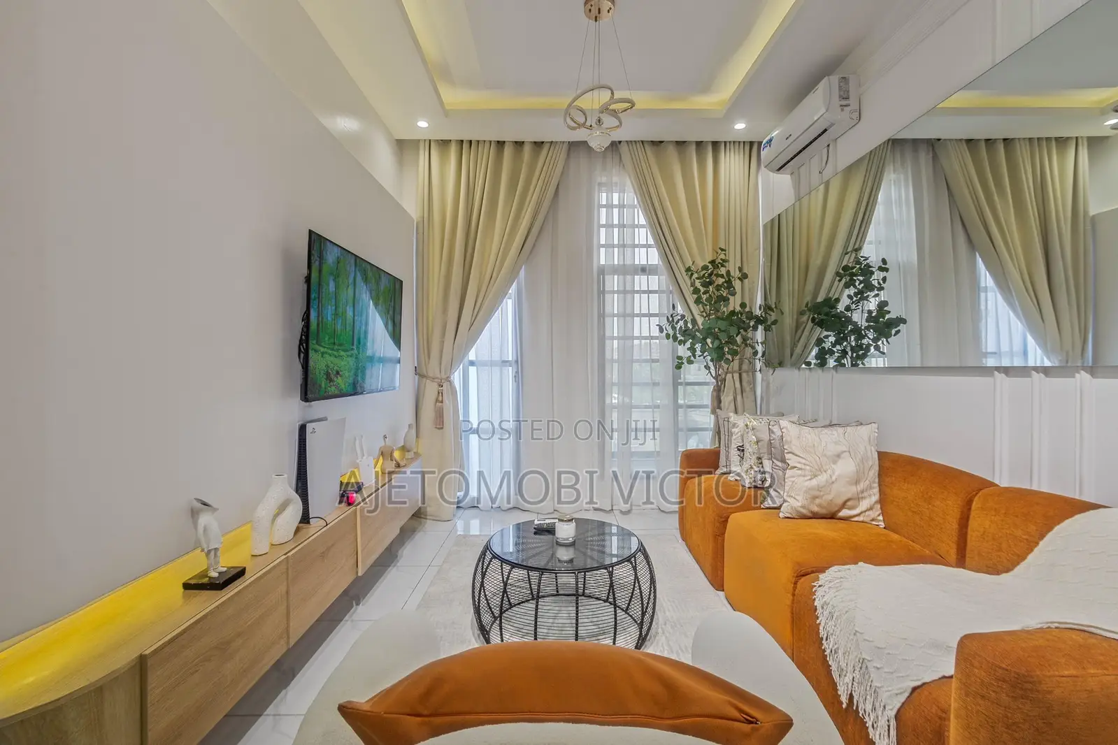 Luxury 1bedroom With Ps5, Dart Board and 2balconies in Ologolo