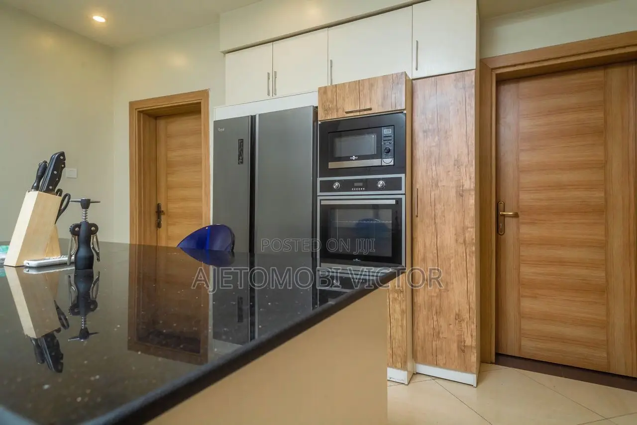Cozy 3bedroom Apartment in Ikeja in Ikeja GRA