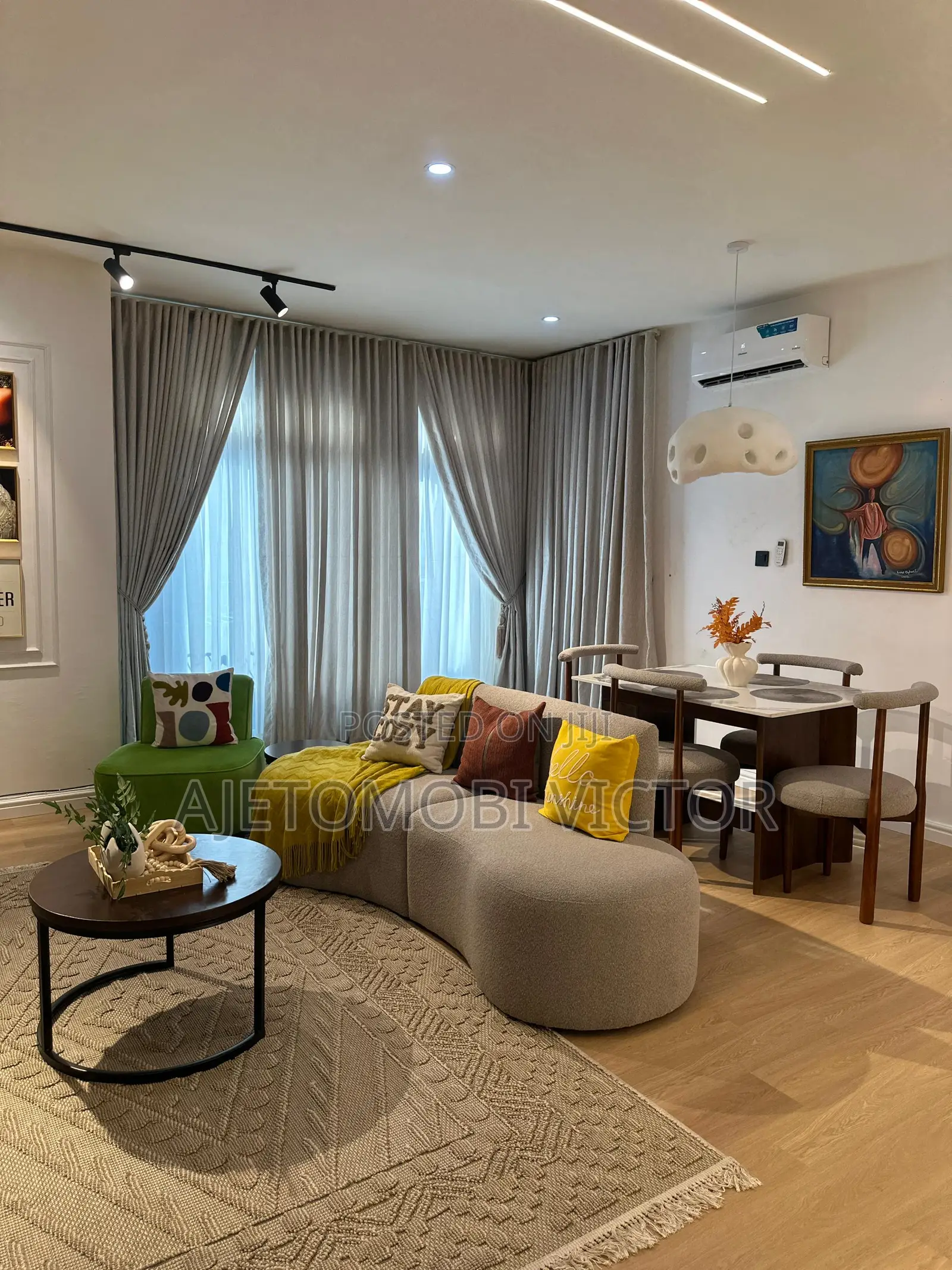 Luxury 1bedroom Apartment With Ps5 and Snooker Board in Lekki Phase 1