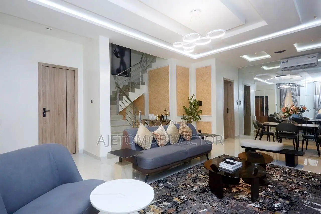 Luxurious 3bedroom Terrace With Gym and Snooker in Ikate