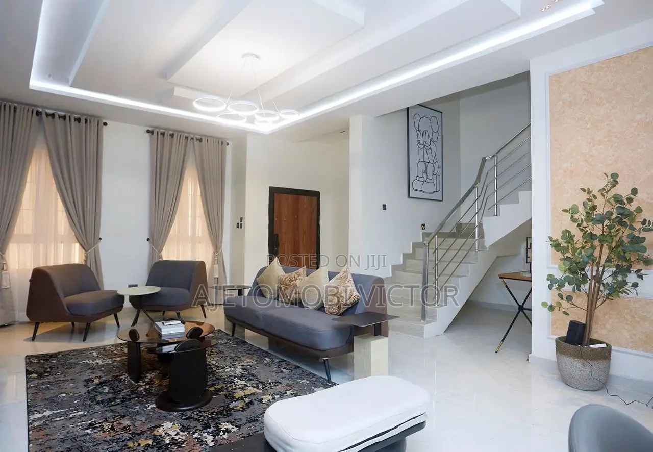 Luxurious 3bedroom Terrace With Gym and Snooker in Ikate