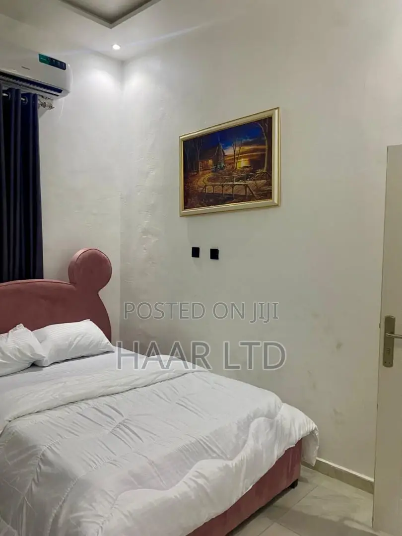 Luxury Monthly Room in Ado / Ajah