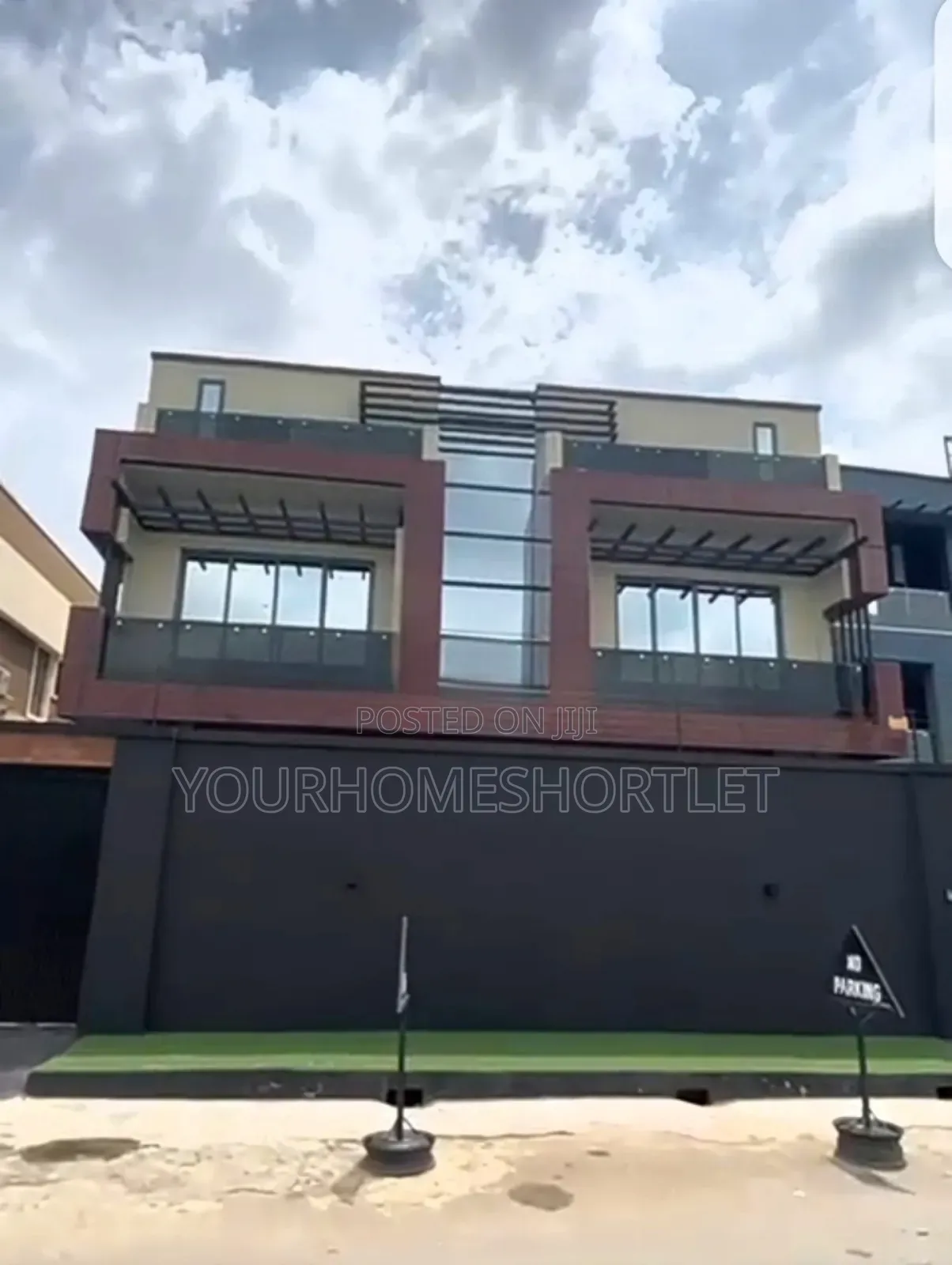 Aesthetic Luxury 4 Bedroom Duplex With Snooker in Awolowo Way