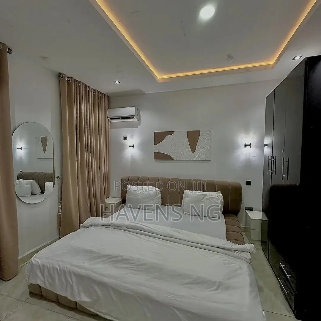 Tasteful 3-Bedroom Apartment in Wuye