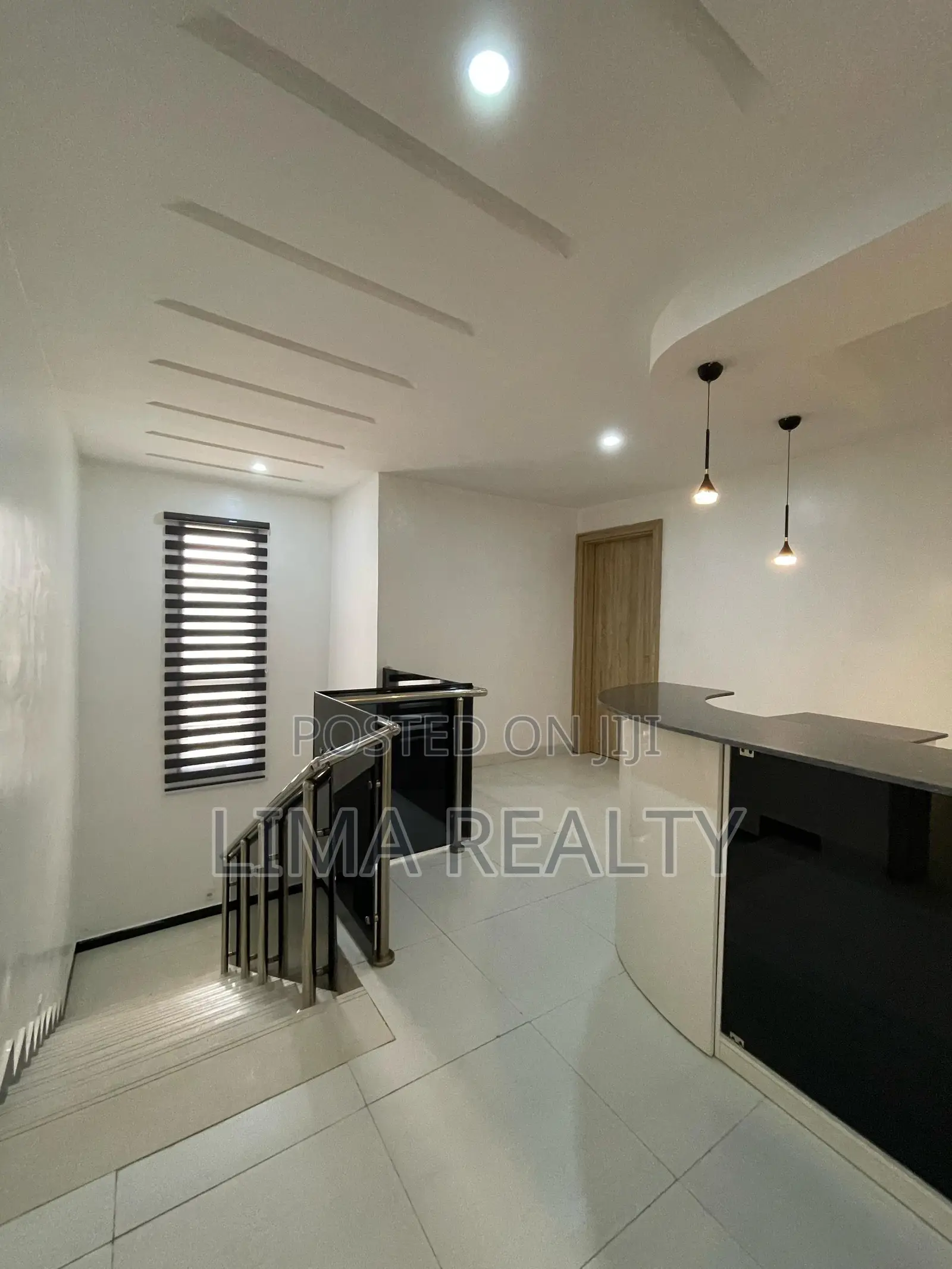 4 Bedroom Duplex for Party Normal Stay in Mabushi