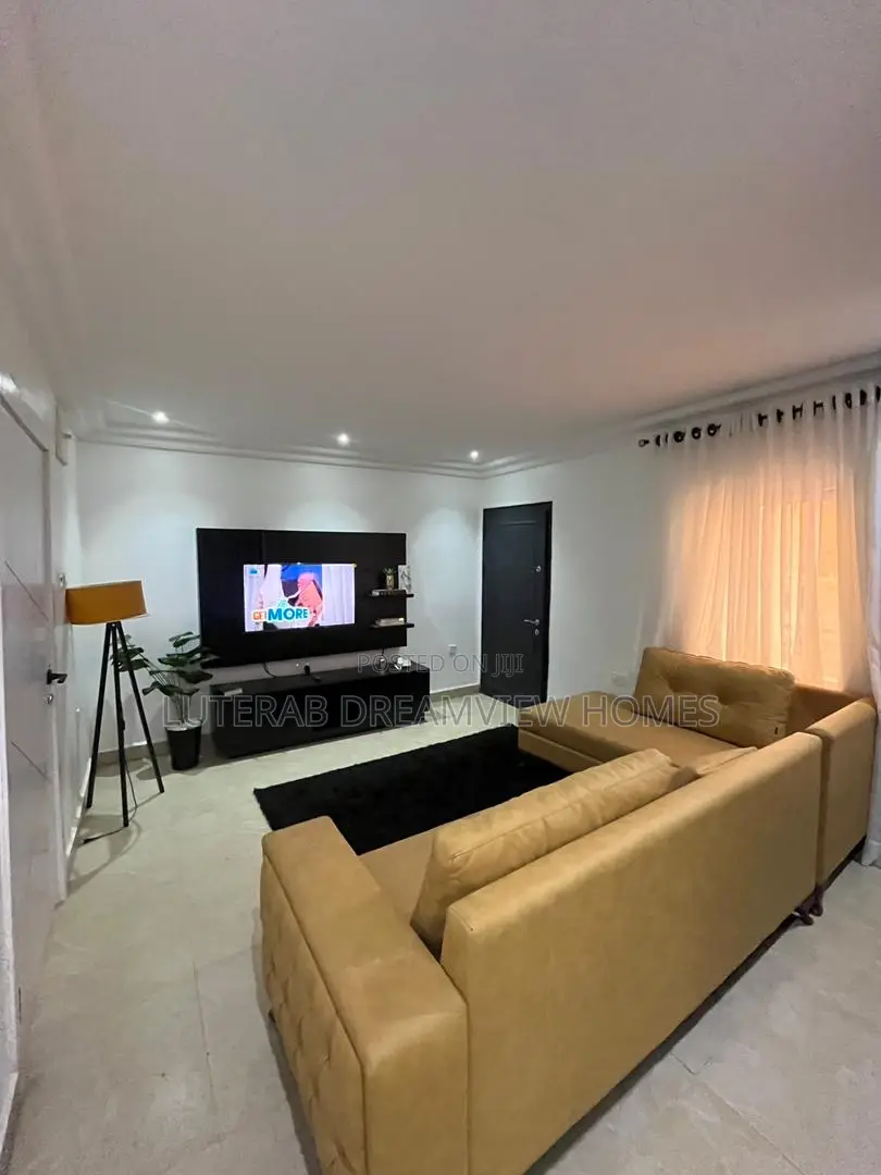 Fully Furnished 1bedroom Apartment for Short and Long Stay in Wuse 2