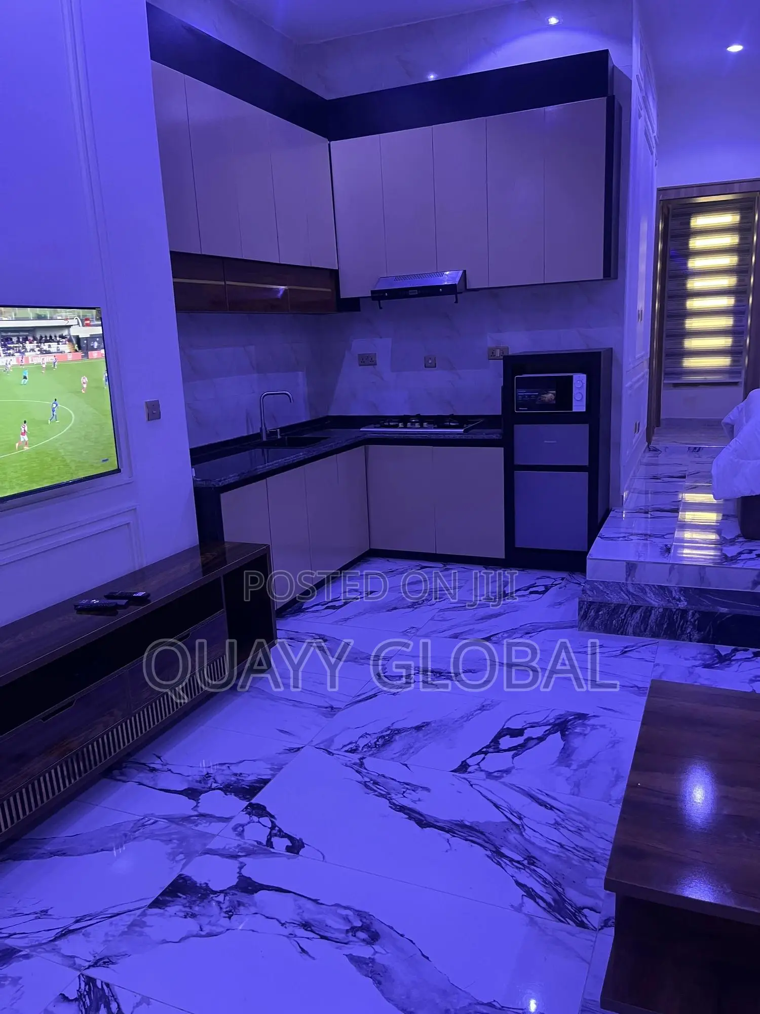 Spaciously and Luxuriously Furnished Studio Apartment With 24/7 Light in Gwarinpa