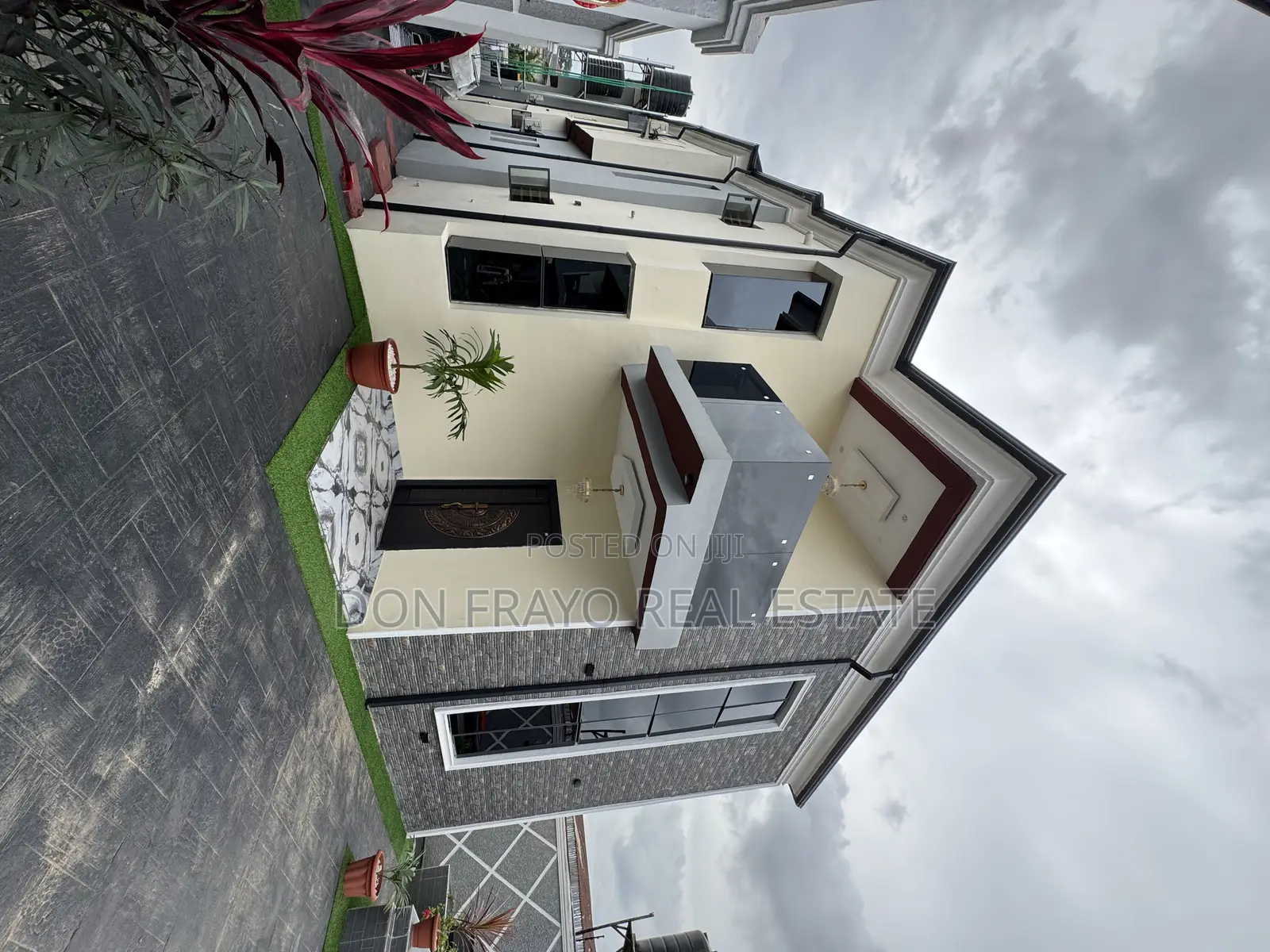 Exquisite 4 Beds Service Apartment With Swimming Pool in Akala Expres in Akala Express