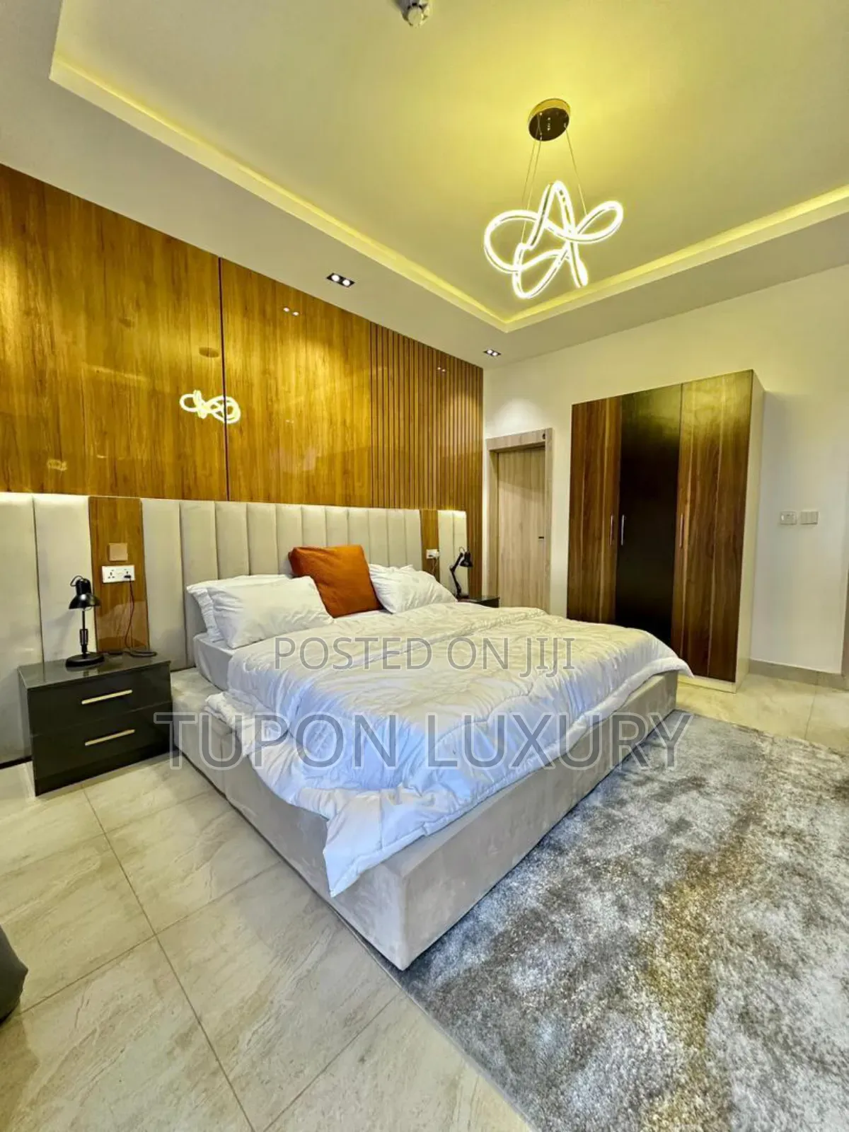Waterfront 2/3 Bedroom Apartment With Ps5 Snooker in Ikoyi