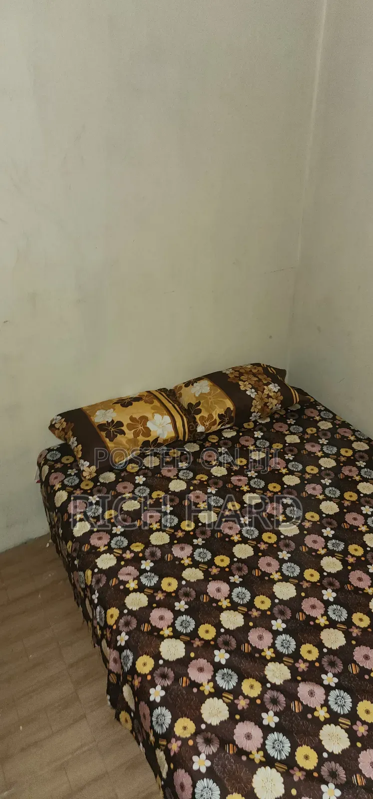Male or Boys Hostel Room Space in Ogombo