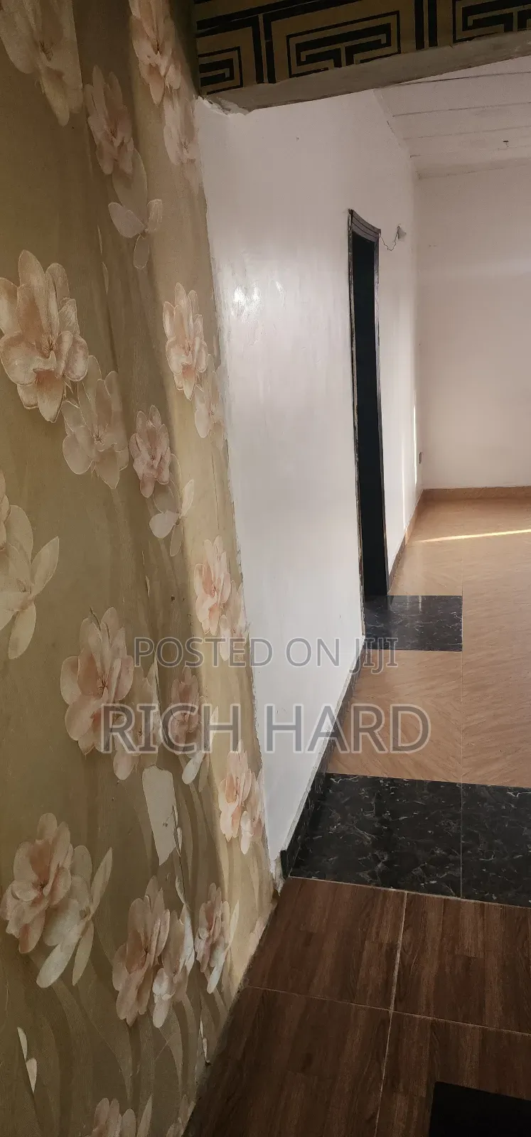 Male or Boys Hostel Room Space in Ogombo