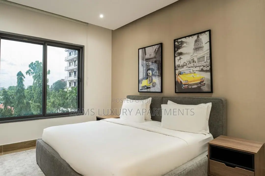 Beautiful Sea View Luxury 3bedroom With, Elevator, Balcony Wine Bar in Victoria Island