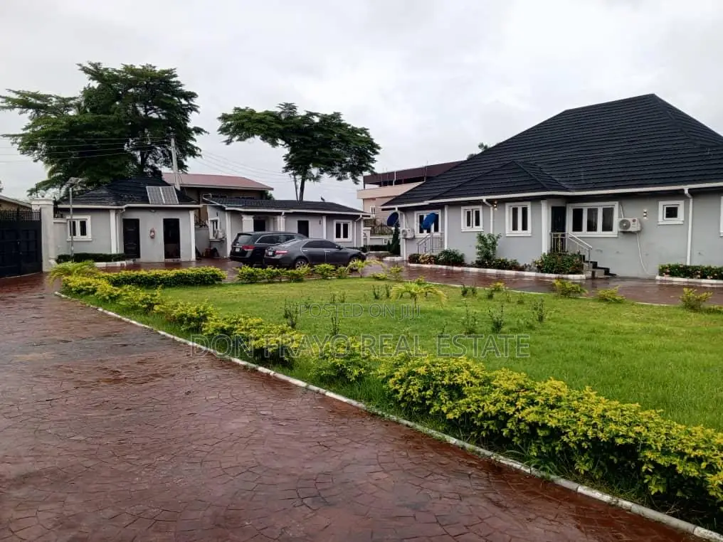 Exquisite 2 Beds Service Apartment at Green Gate Oluyole Estate in Oluyole Estate