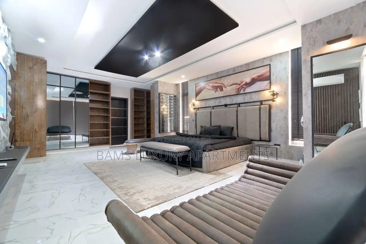 Luxurious 3bedroom Penthouse Villa With City View! in Ikate