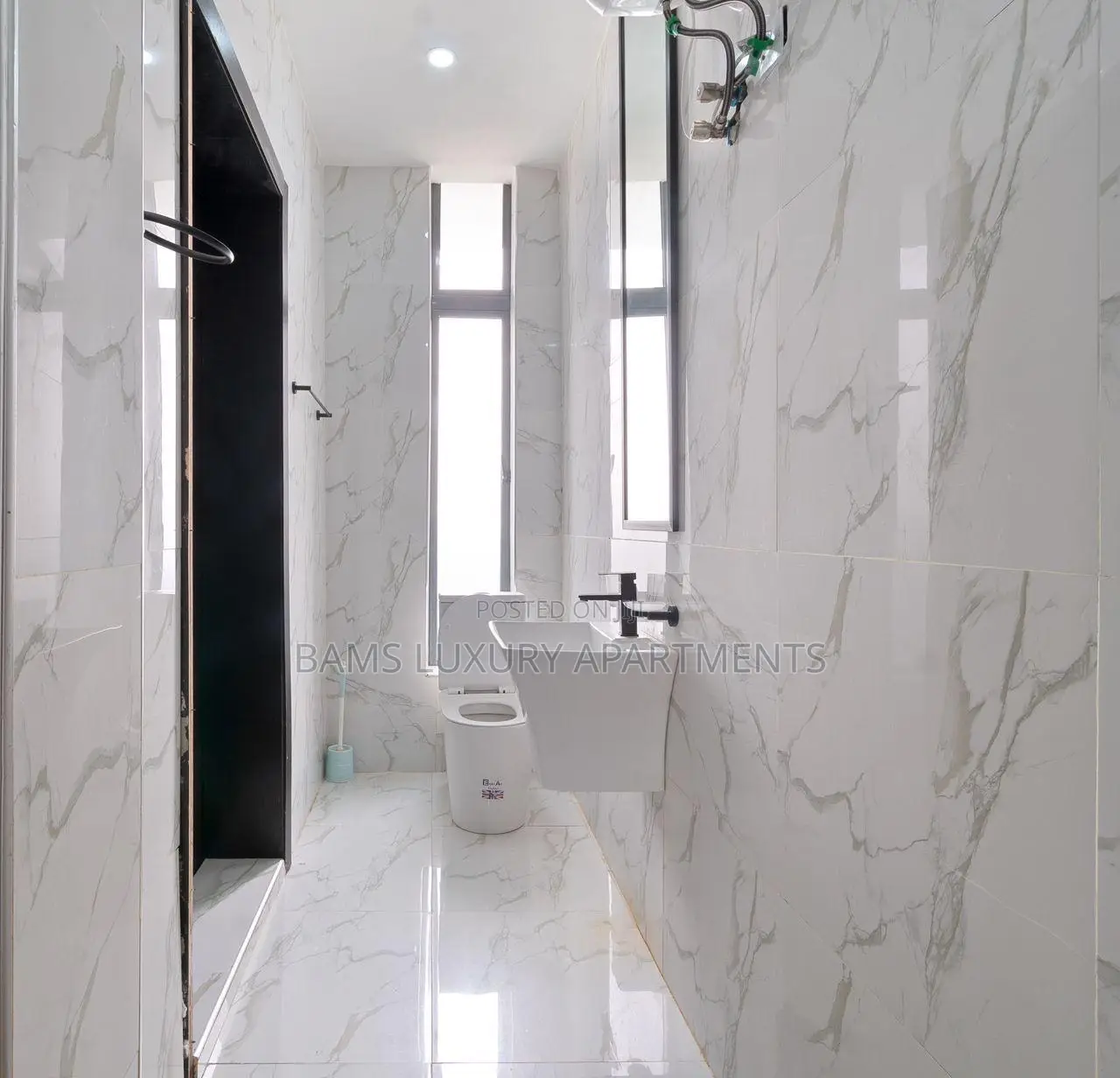 Luxurious 3bedroom Penthouse Villa With City View! in Ikate