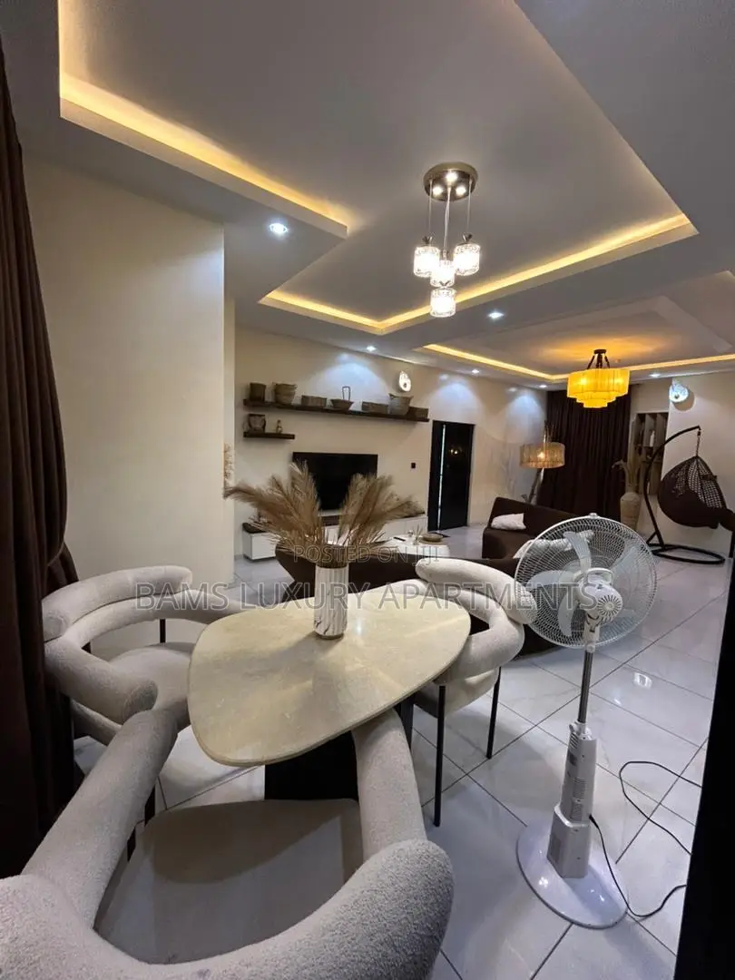 Luxury 3 Beds in Vi in Victoria Island