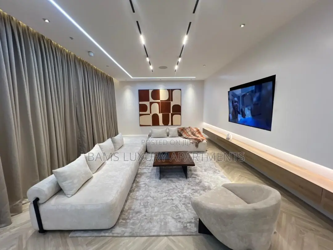 2 Beds Shortlet at Banana Island in Banana Island