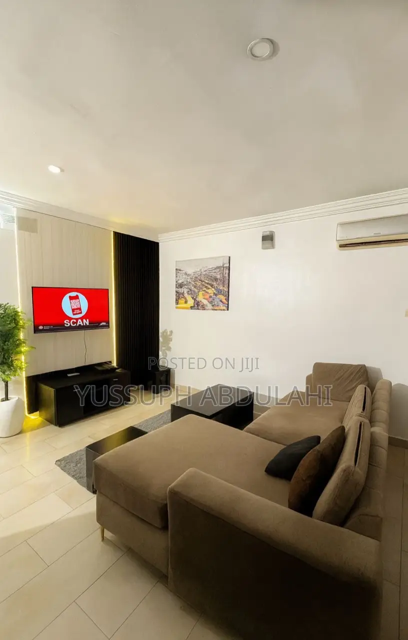 1 Bedroom Gra Ikeja in Ikeja GRA