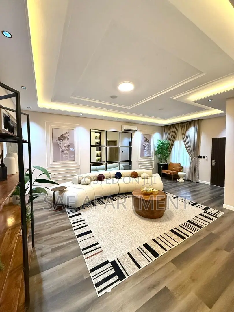 Exquisite Two Bedroom Apartment, Jahi Abuja in Jahi