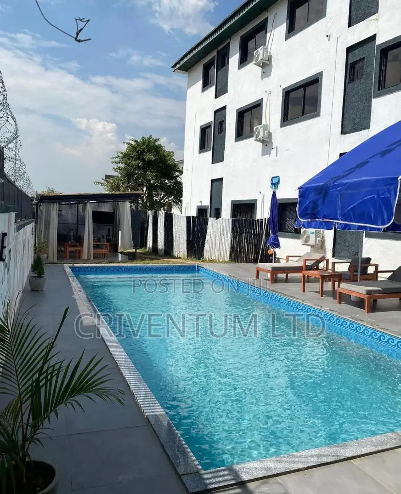 Luxury 2 Bedroom With Swimming Pool in Wuye
