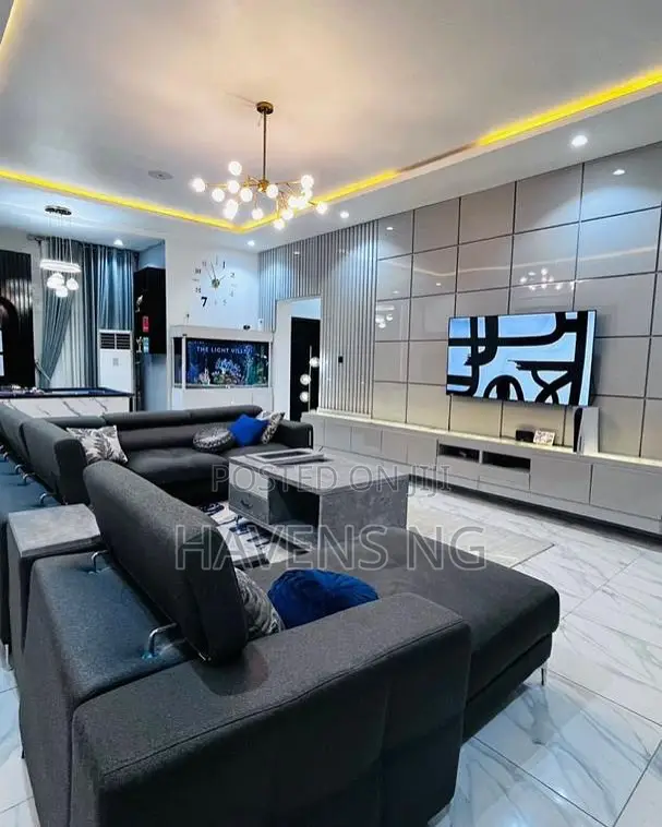 Nicely Furnished 3 Bedroom Apartment With Snooker Board and Ps5 in Katampe (Main)
