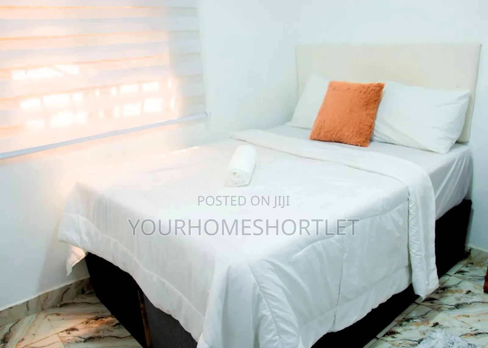 Modern One Bedroom Apartment for Weekly and Monthly Deal in Adeniyi Jones