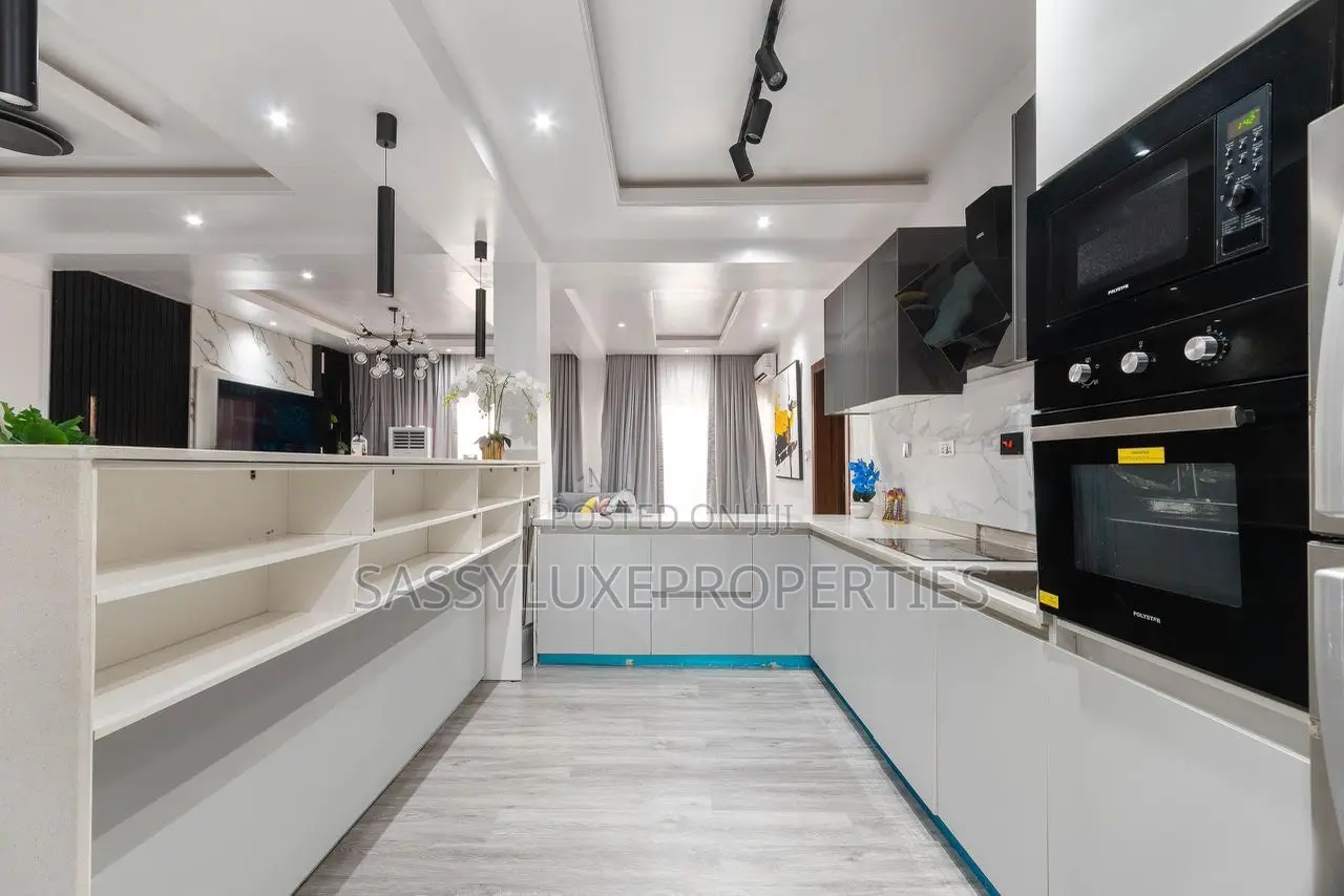 Aesthetically 2bedroom Apartment With Top Notch Amenities in Lekki Phase 1